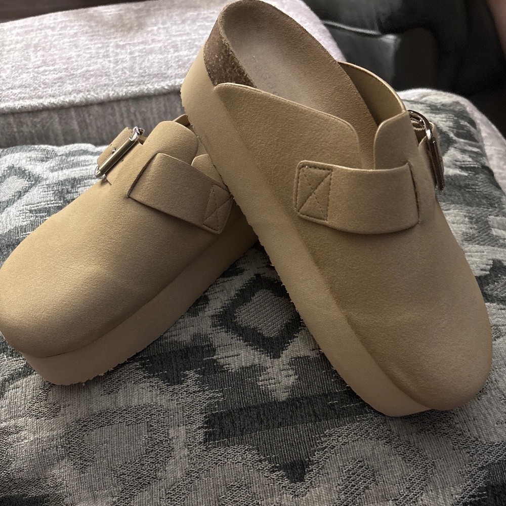 Madden Girl platform shoes